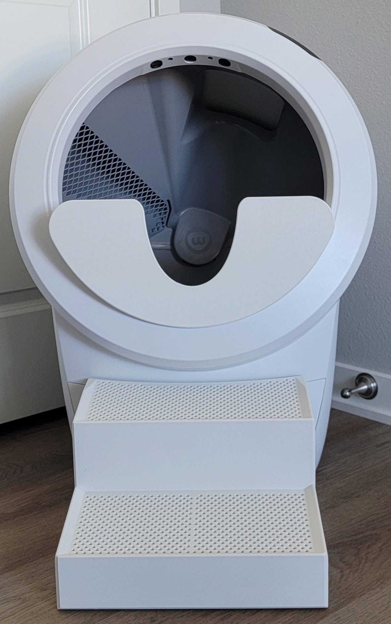 Litter Control Steps + Max Shield Bundle for Litter-Robot 4 - In Black or White