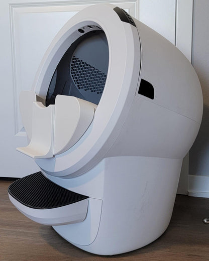 All Max Shield Options for Litter-Robot 4 : Anti-Flicking, One-Piece Design - White or Black