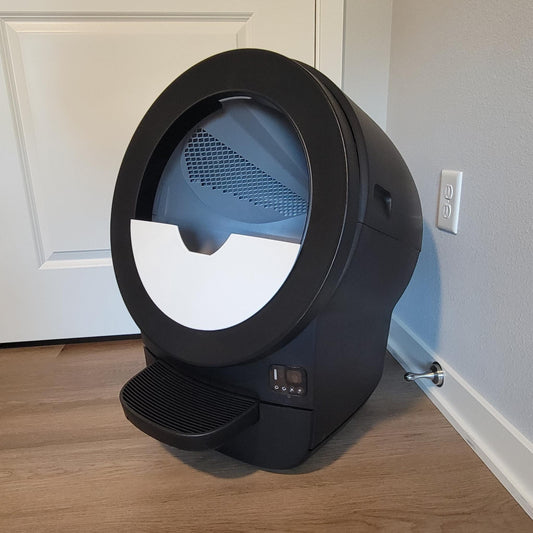 EVO Pee Guard Max Shield for Litter-Robot EVO : Anti-Flicking, One-Piece Design - White or Black